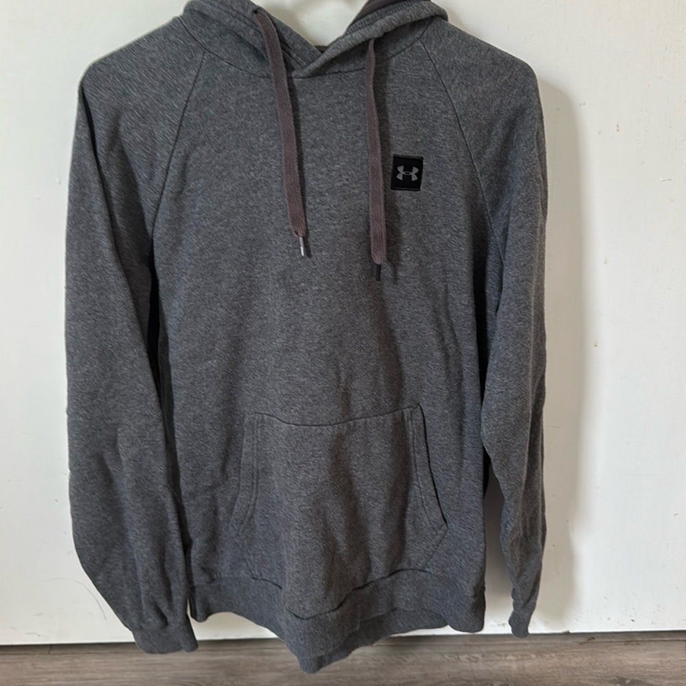 Kids UA large hoodie sweatshirt
